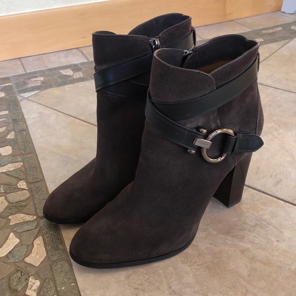 Coach Booties size 10 - Picture 7 of 7